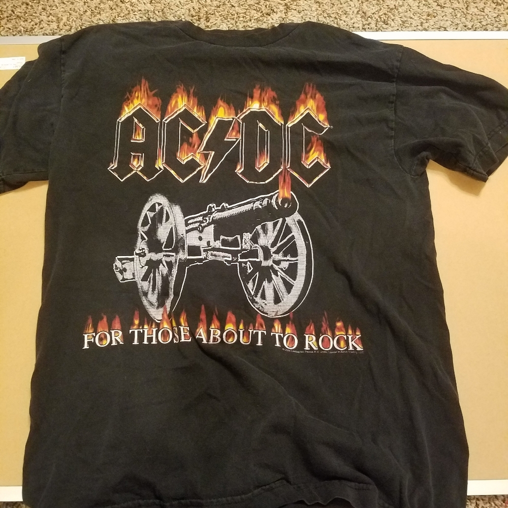 Tshirt